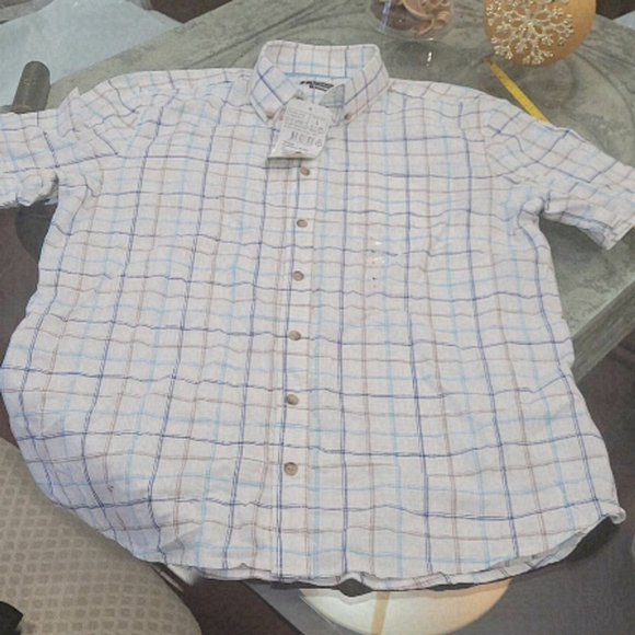 NEW SHORT SLEEVE SHIRT LARGE - Picture 1 of 5
